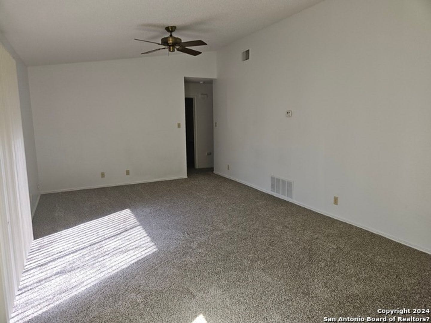 2/2 Duplex – photo 2