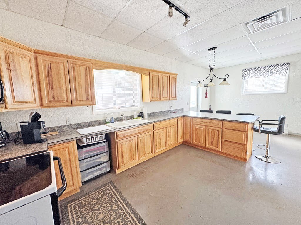 47320 S Hwy 118 – photo 4