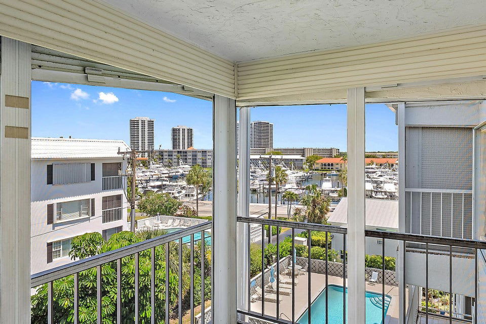155 Yacht Club Drive – photo 5