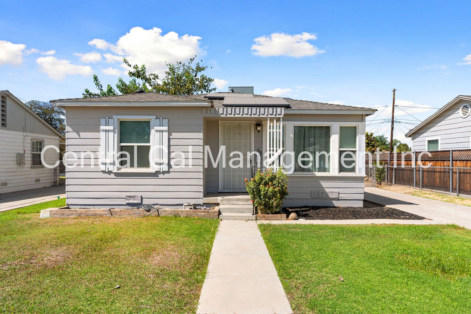 2 Bedroom/1 Bath Home with Paid Solar System – photo 1