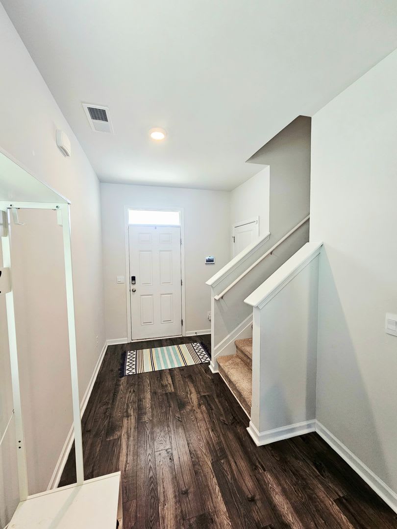 Beautiful Home 4 Bedroom 2.5 Bath – photo 4