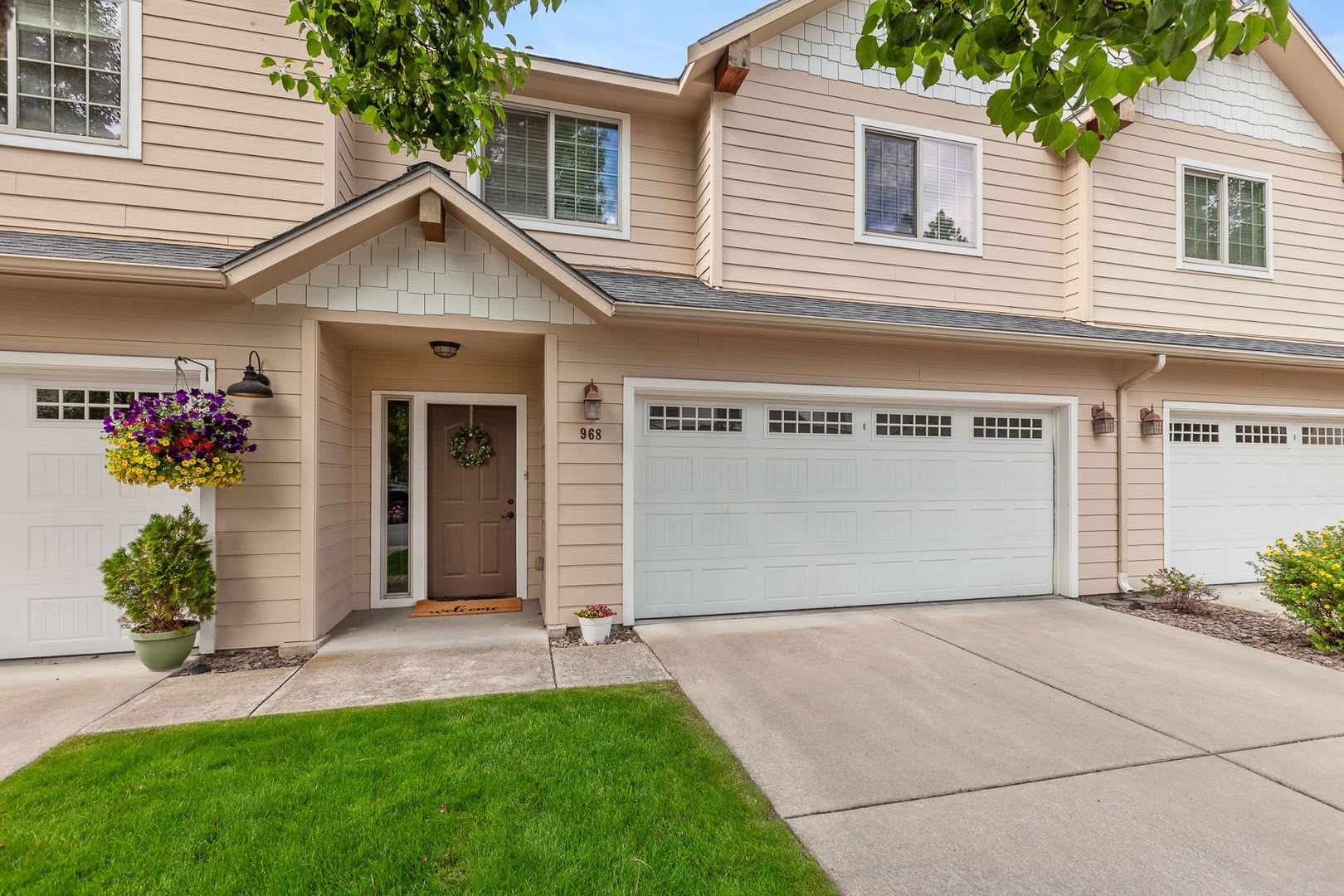 Townhome In Cda – photo 2