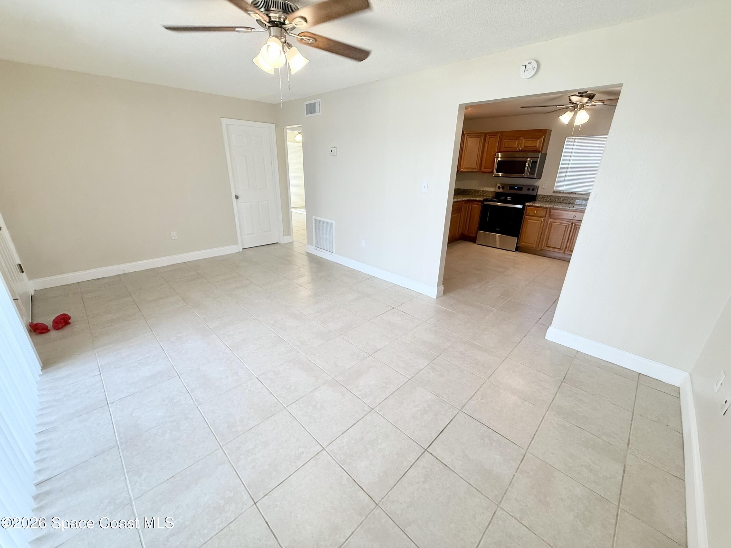 308 Buchanan Avenue – photo 4