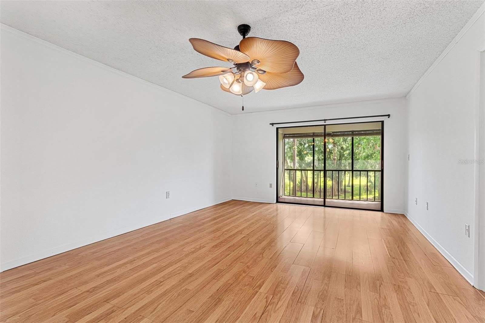 108 Woodlands Court – photo 2
