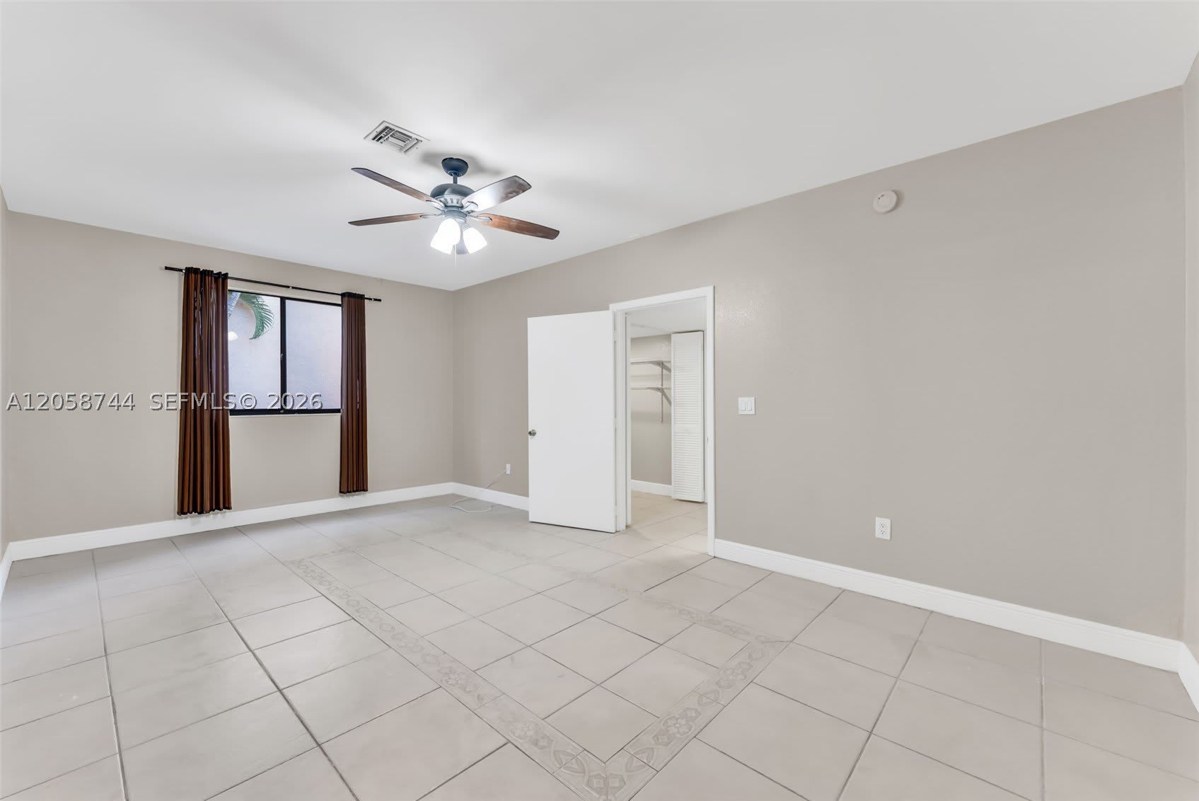 3491 NW 21st St – photo 3