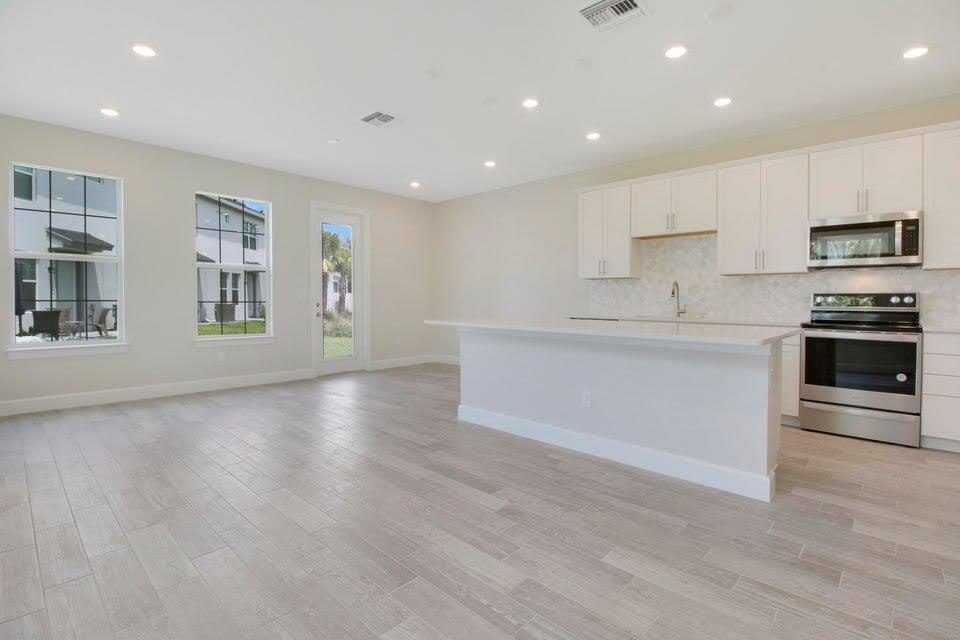 1875 SE Ocean Cove Way – photo 5