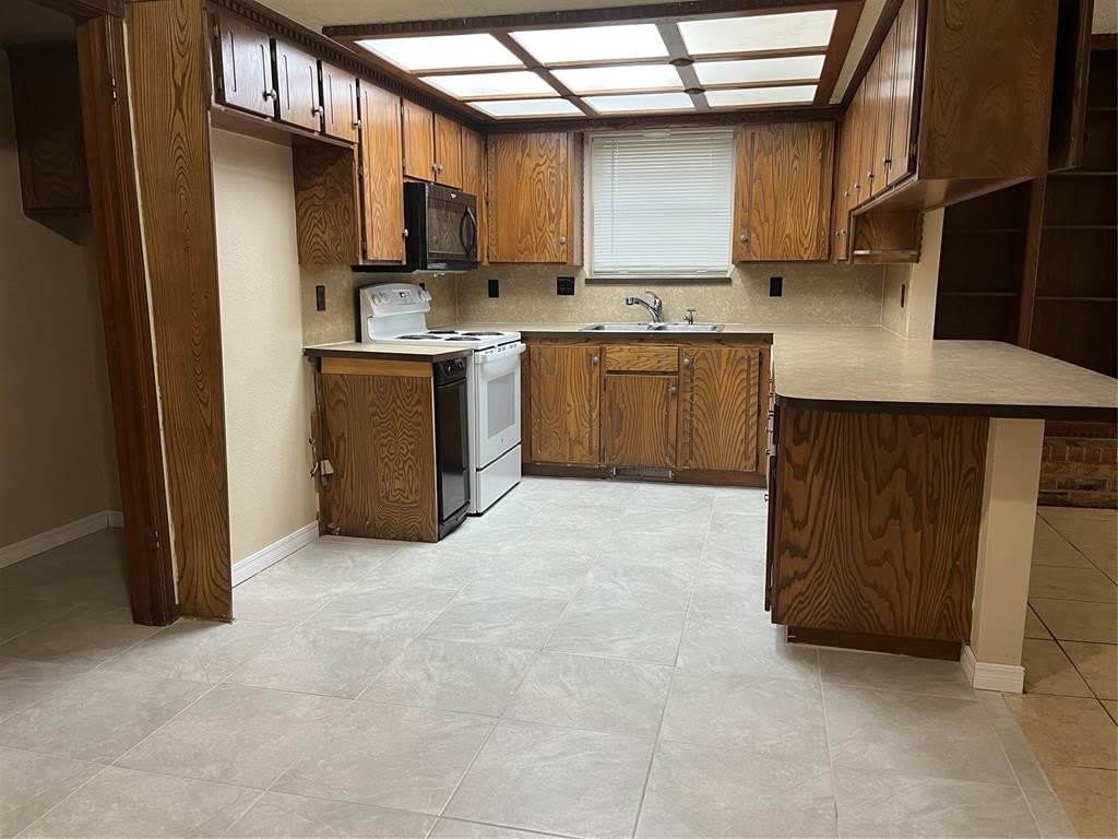 10329 Exter Avenue – photo 3