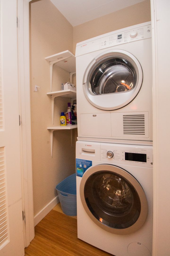 Charming 2 Bedroom Condo – photo 3