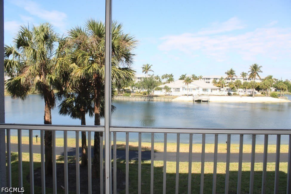 16625 Lake Circle Drive – photo 4