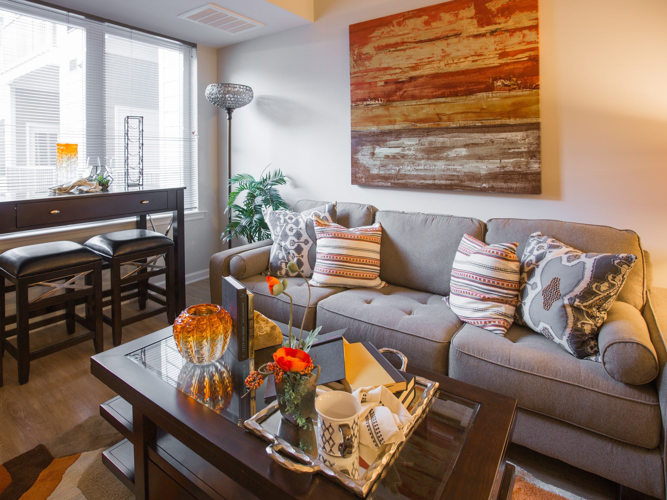 Strata East – photo 5