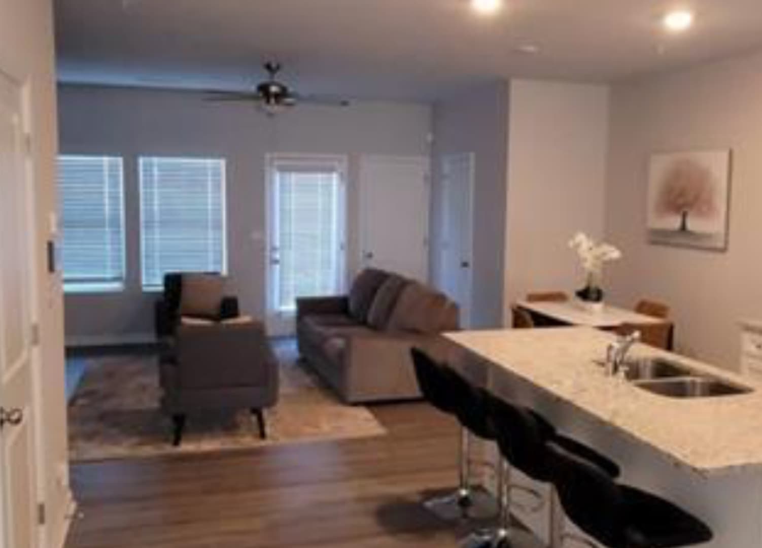 Room in 3 Bedroom Home at Shaffer Ct – photo 5