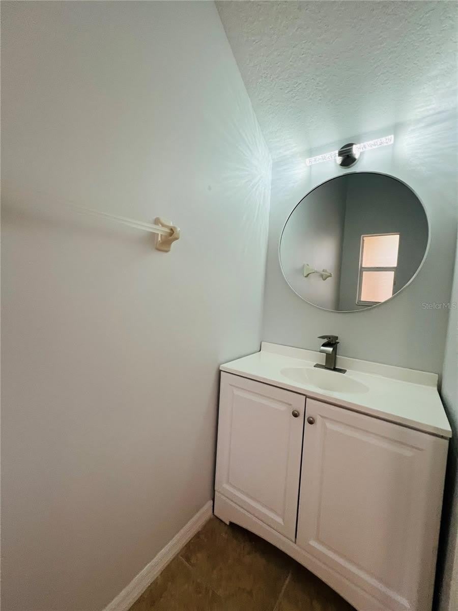 9096 Iron Oak Avenue – photo 5