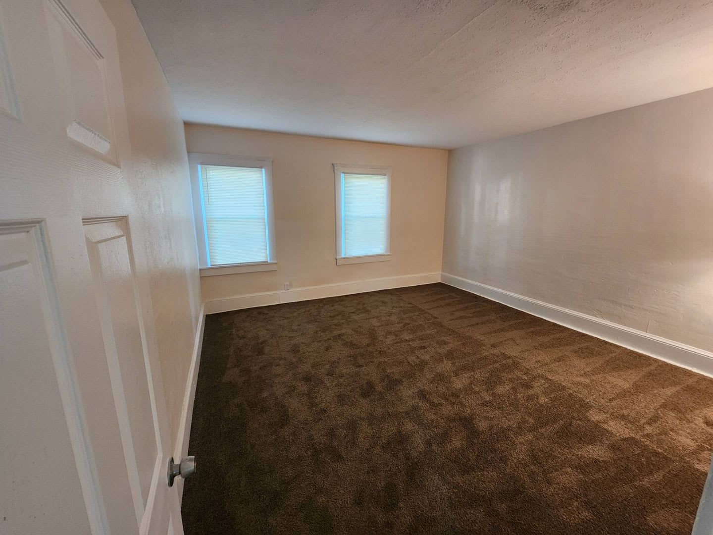6701 Gertrude Ave Cleveland, OH 44105 – photo 4