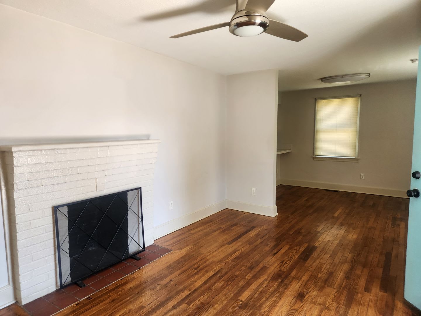 Lovely 2 Bedroom Bath – photo 2