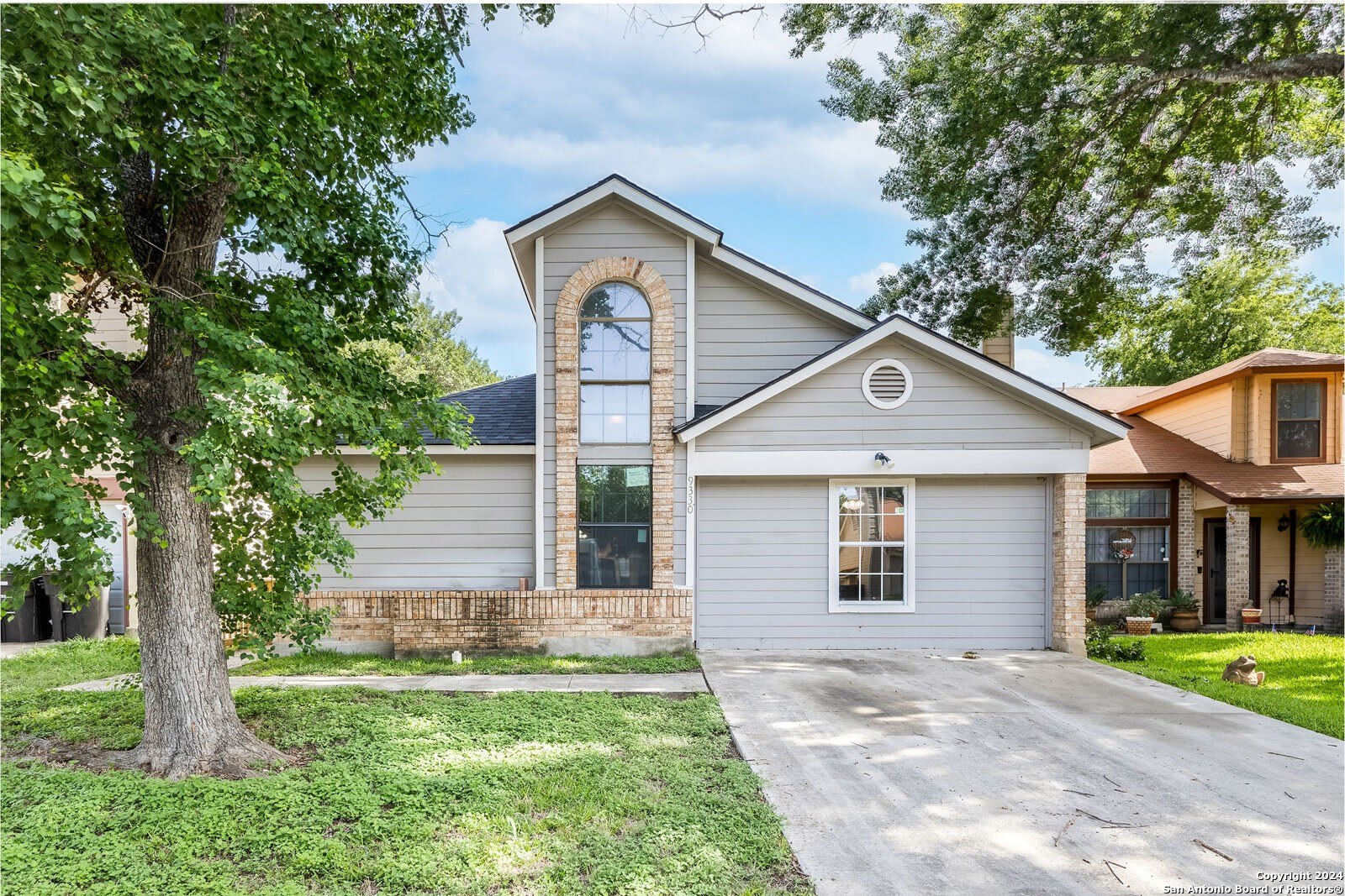 9330 Village Lance – photo 1