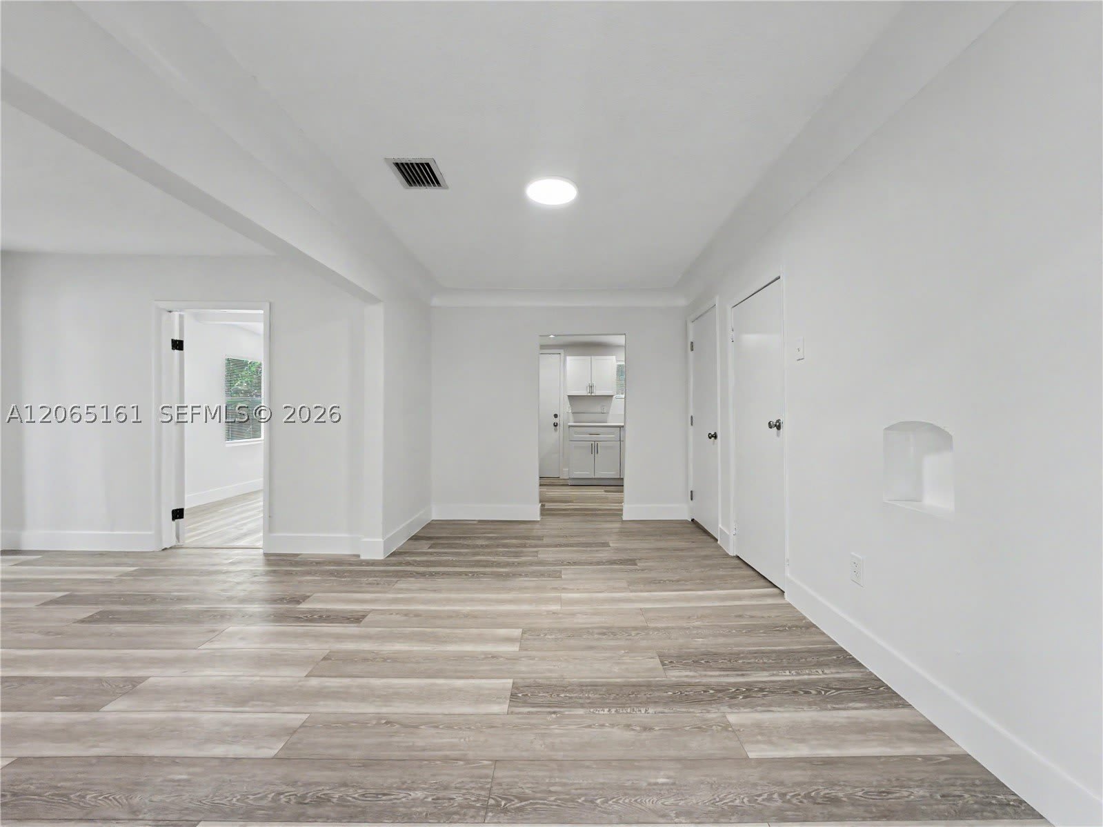 228 NW 39th St – photo 5