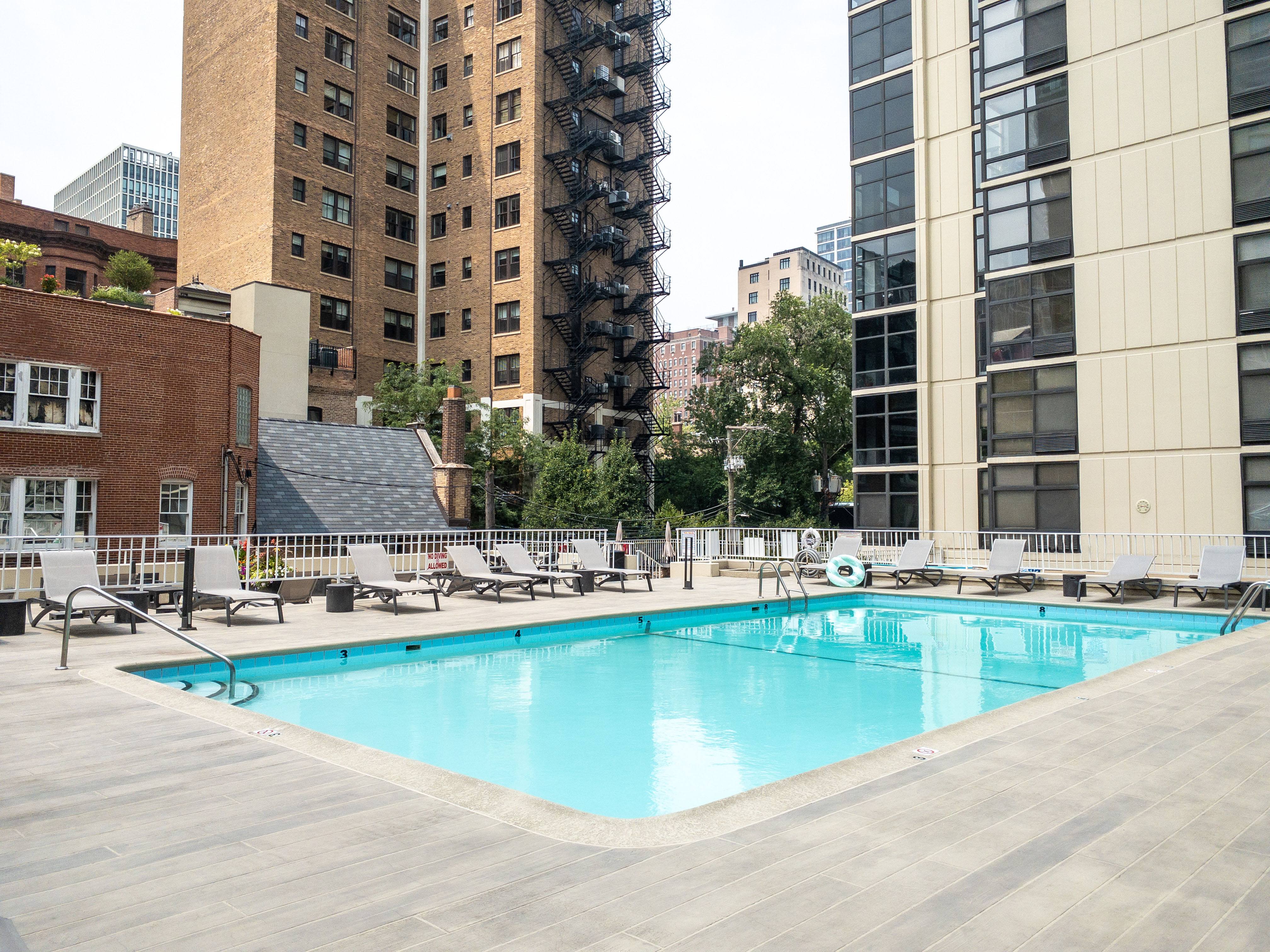 65 East Scott Street Building – photo 3