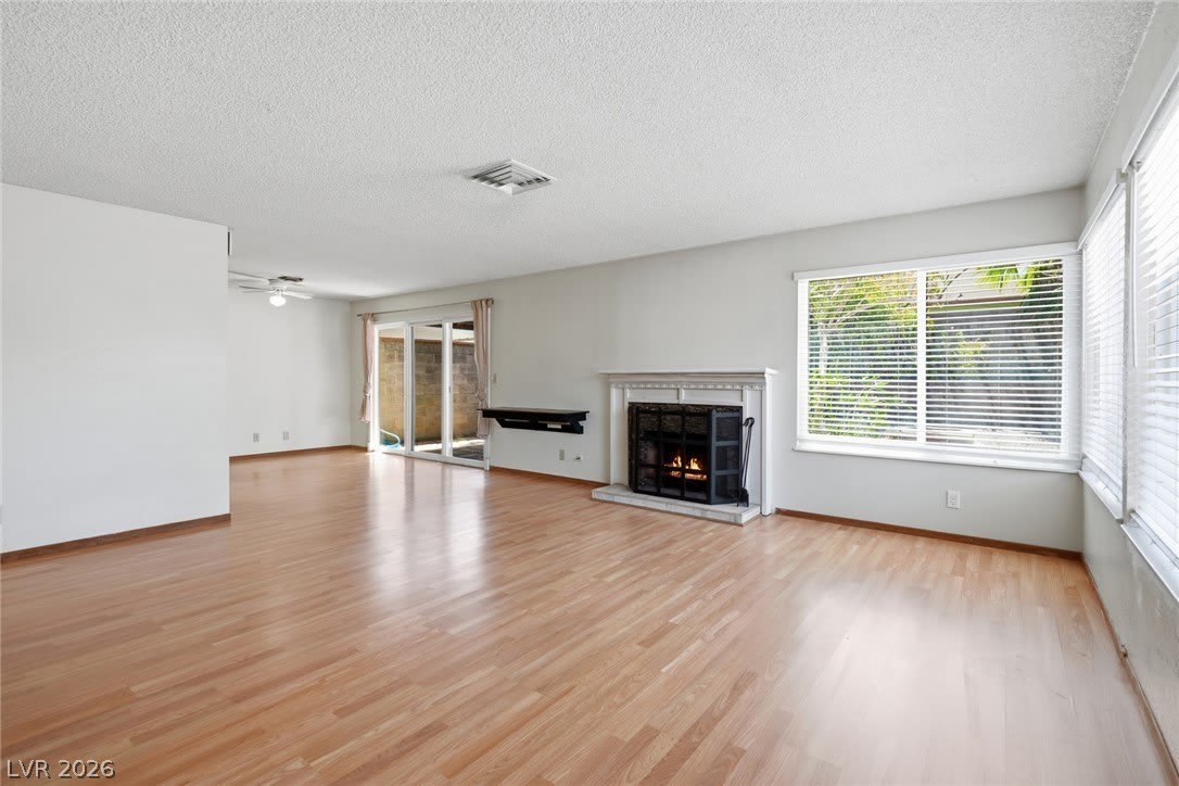 3971 Spring Leaf Drive – photo 4