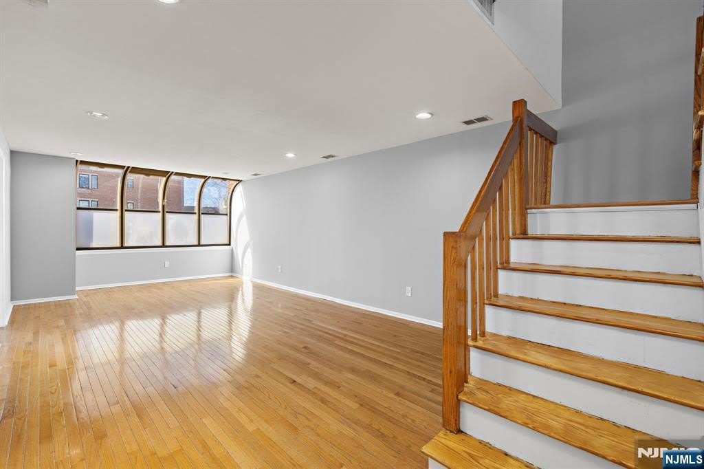 319 Gorge Road – photo 1
