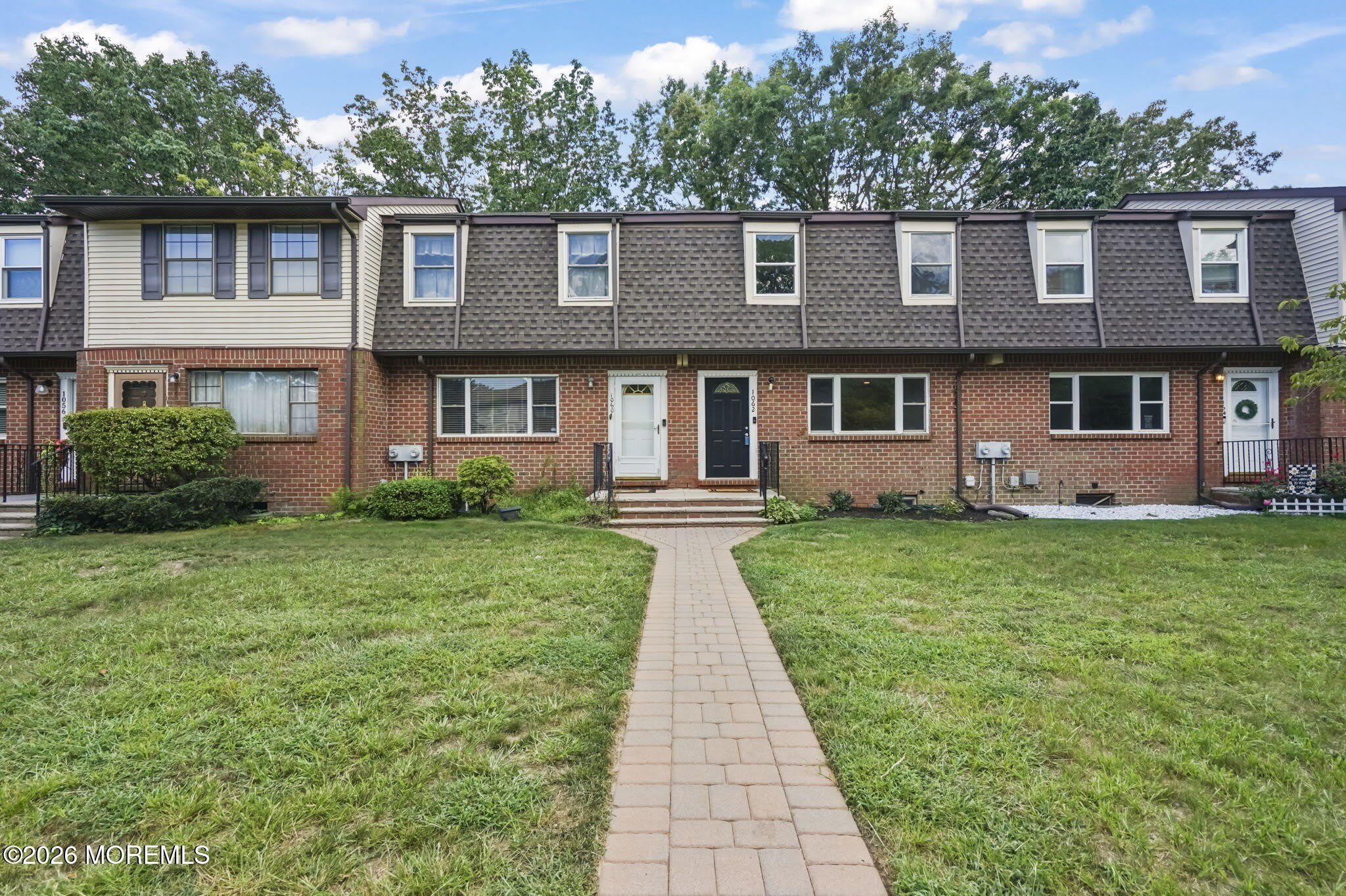 1062 Cheryl Court – photo 2