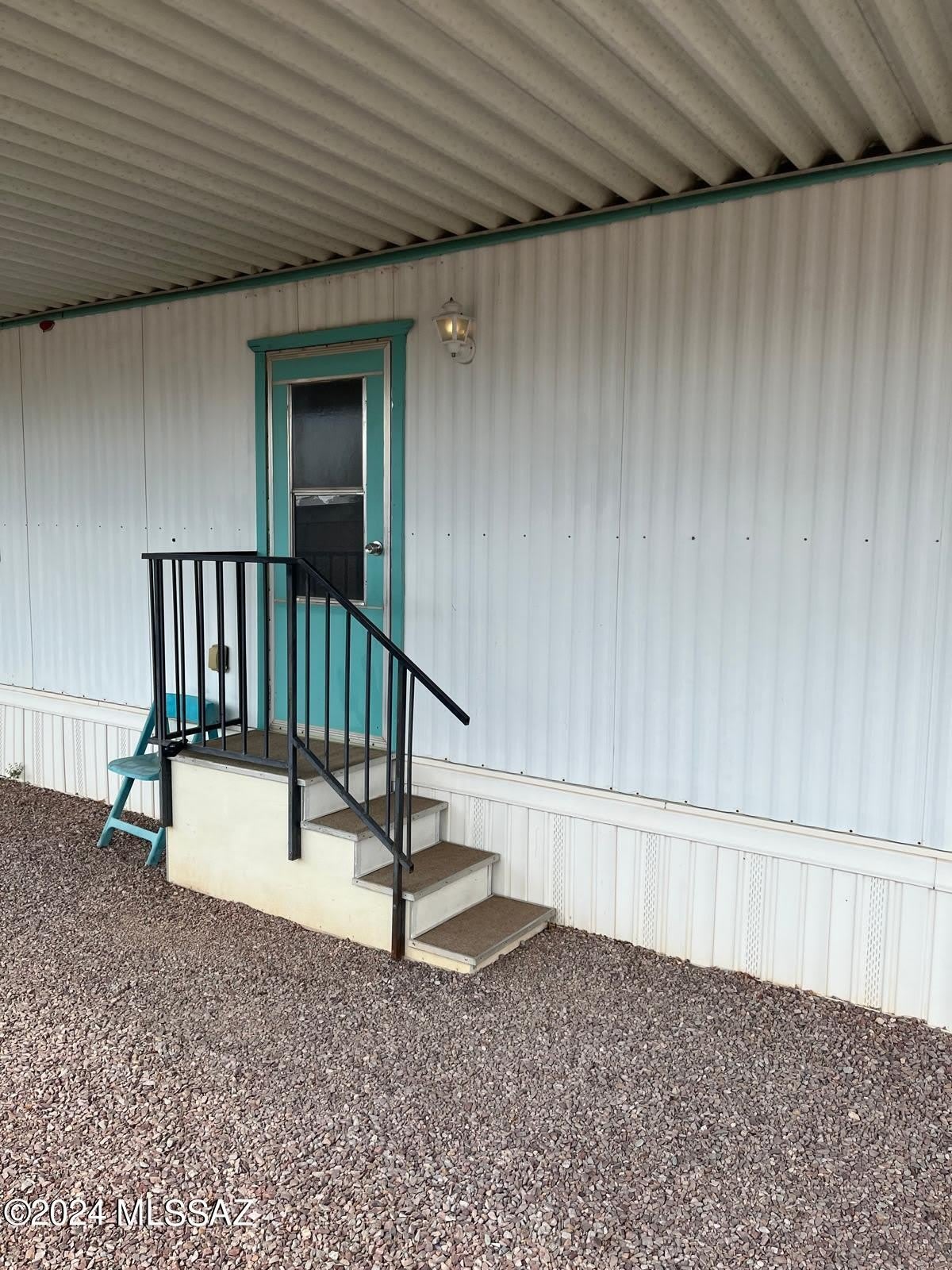 2602 E Walnut Street – photo 2