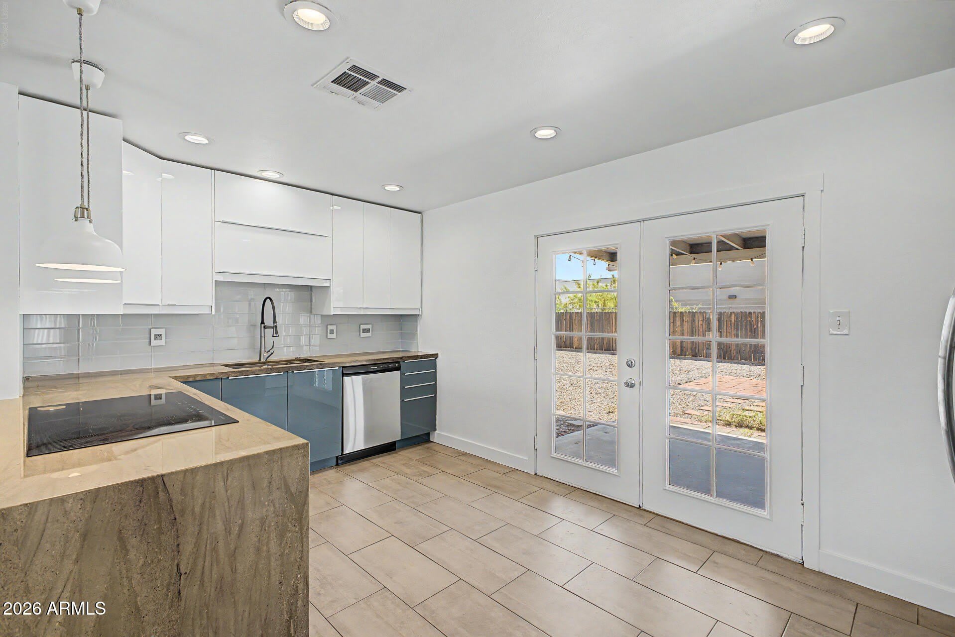 6713 E LATHAM Street – photo 3