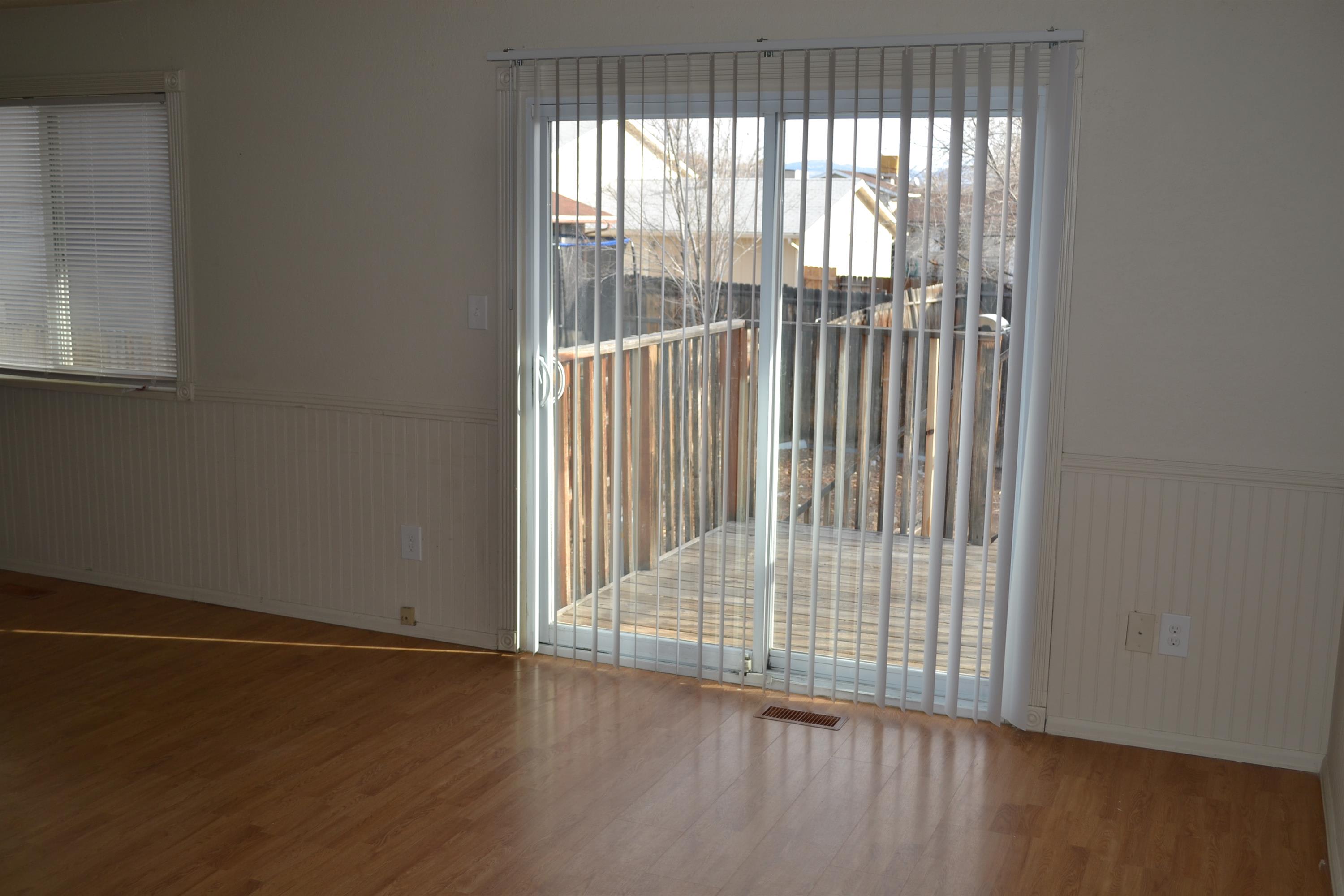 528 Campbell Way – photo 4