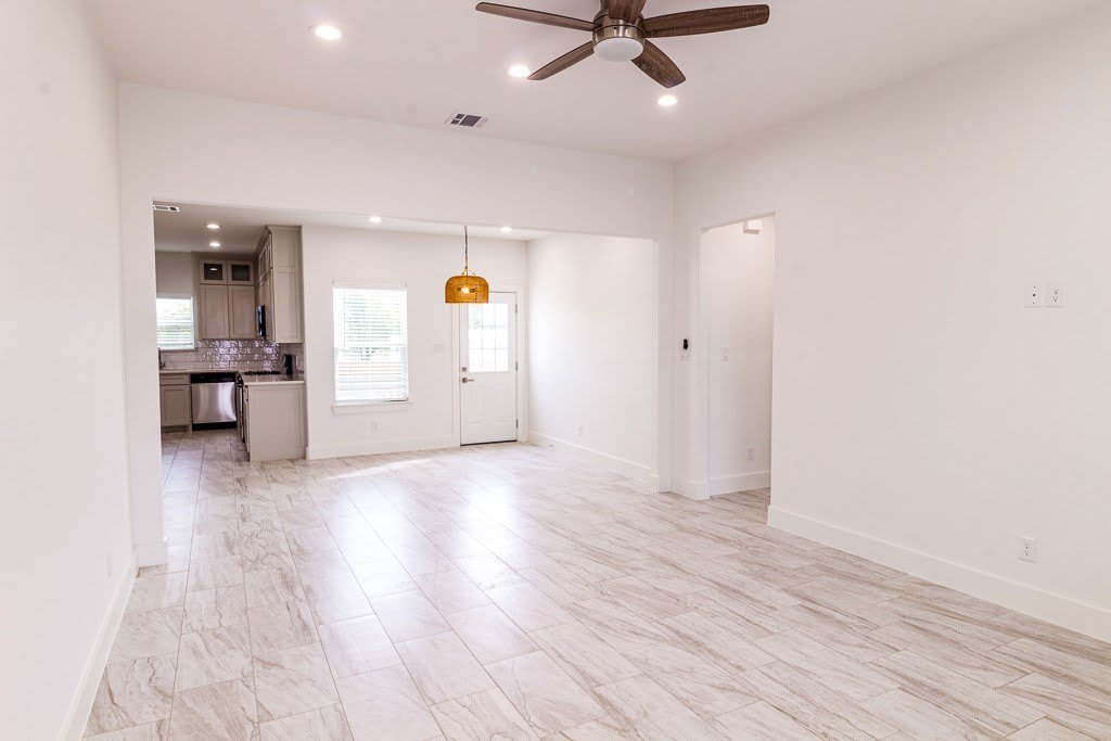 536 Highview Court – photo 2