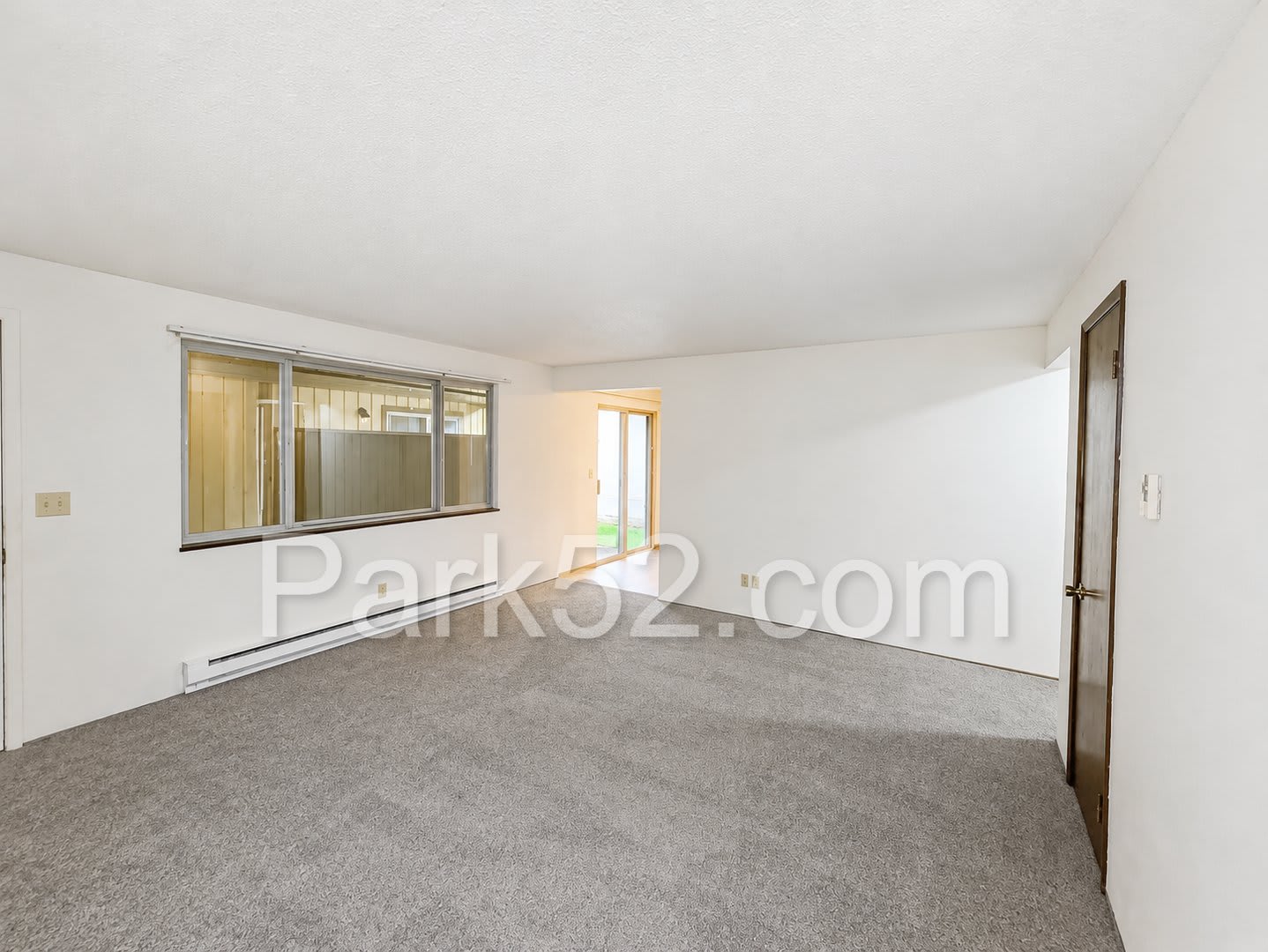 North Tacoma Area 2 Bed 1 Bath Lower Level Apartment – photo 5