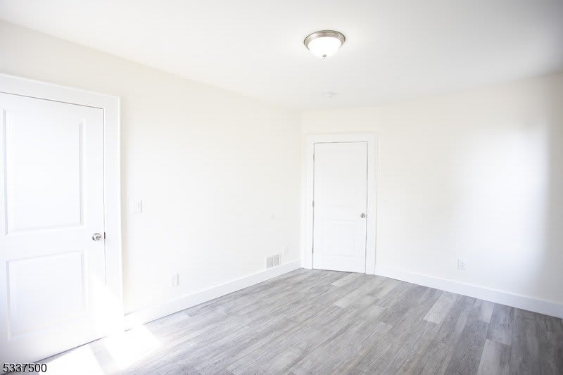 41 Grove St – photo 3