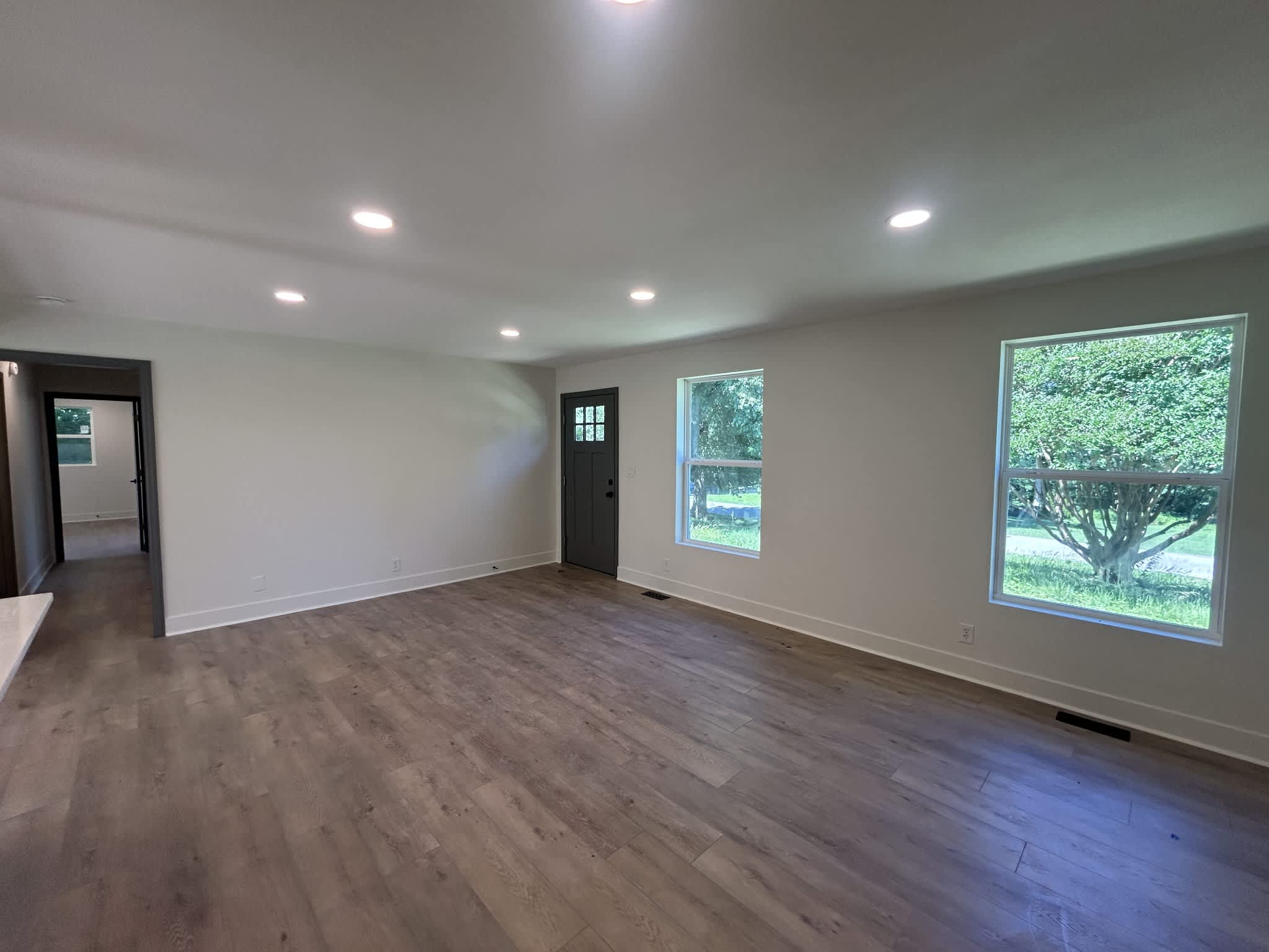 1783 Warfield Drive – photo 4