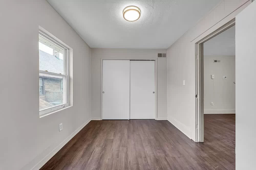 2120 Robin Street 4 – photo 4