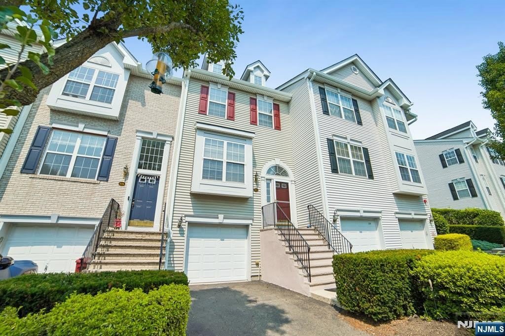 533 Coventry Drive – photo 3