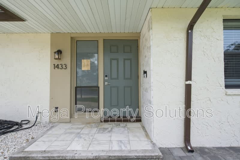 1433 Ellison Lane – photo 5