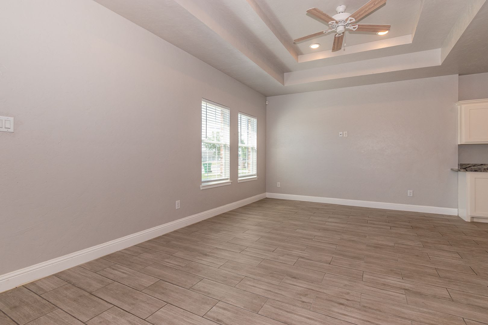 2505 Carver – photo 3