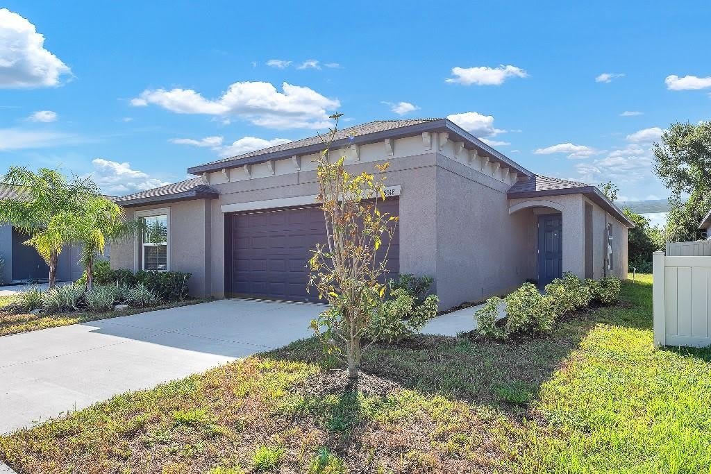 5518 BLUE AZURE Drive – photo 2