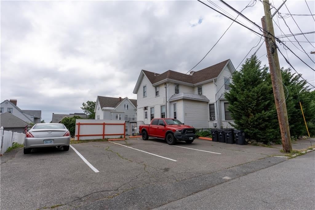 93 Warren Avenue – photo 2