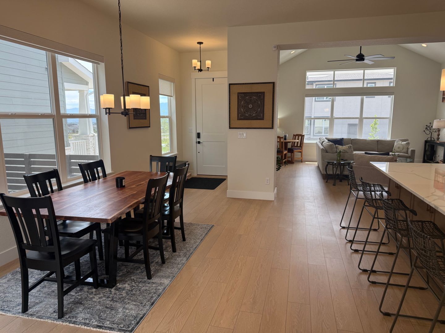 Stunning LIKE NEW 4 Bedroom in Wolf Ranch – photo 5