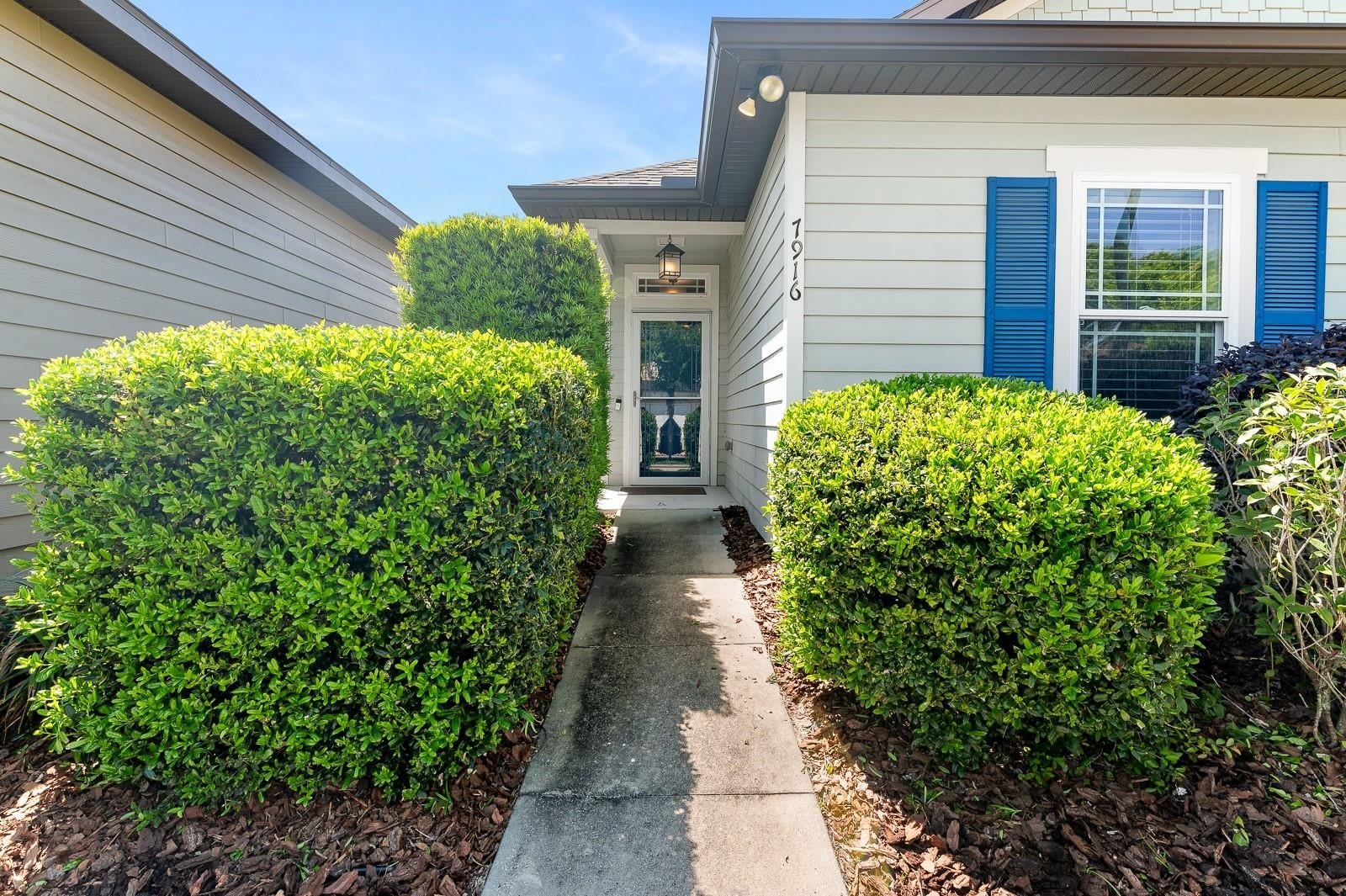 7916 SW 80TH Drive – photo 4