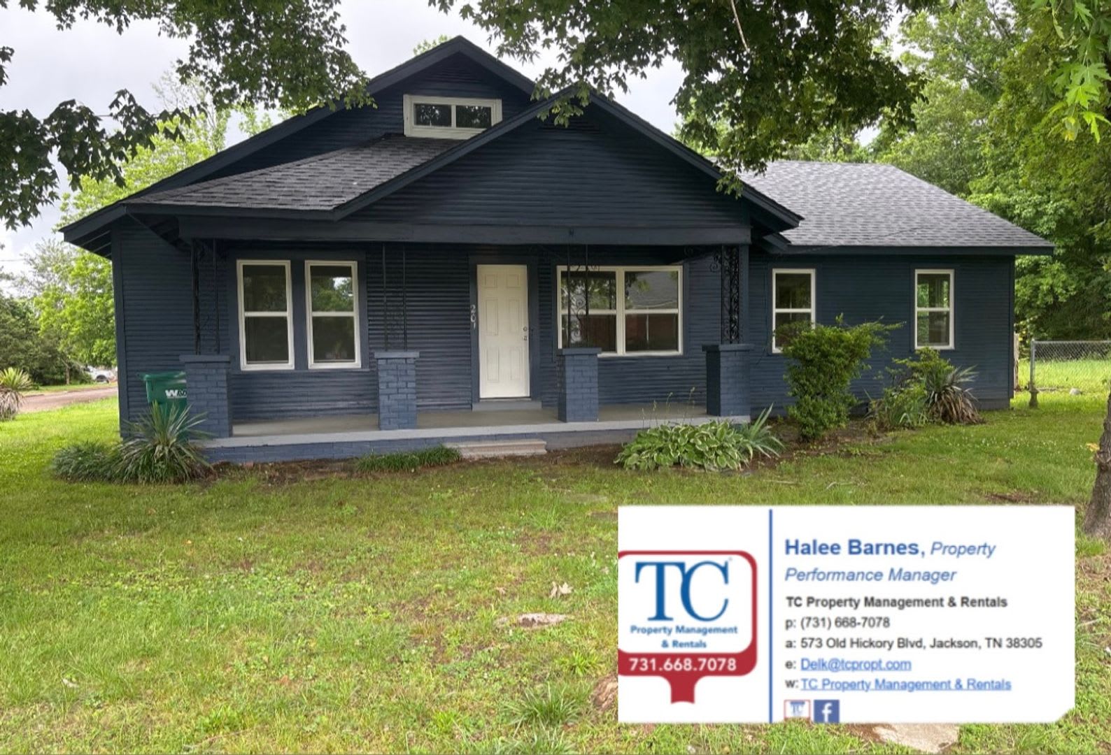 NEW LISTING! Spacious 5 Bedroom 2 Bath House – photo 1