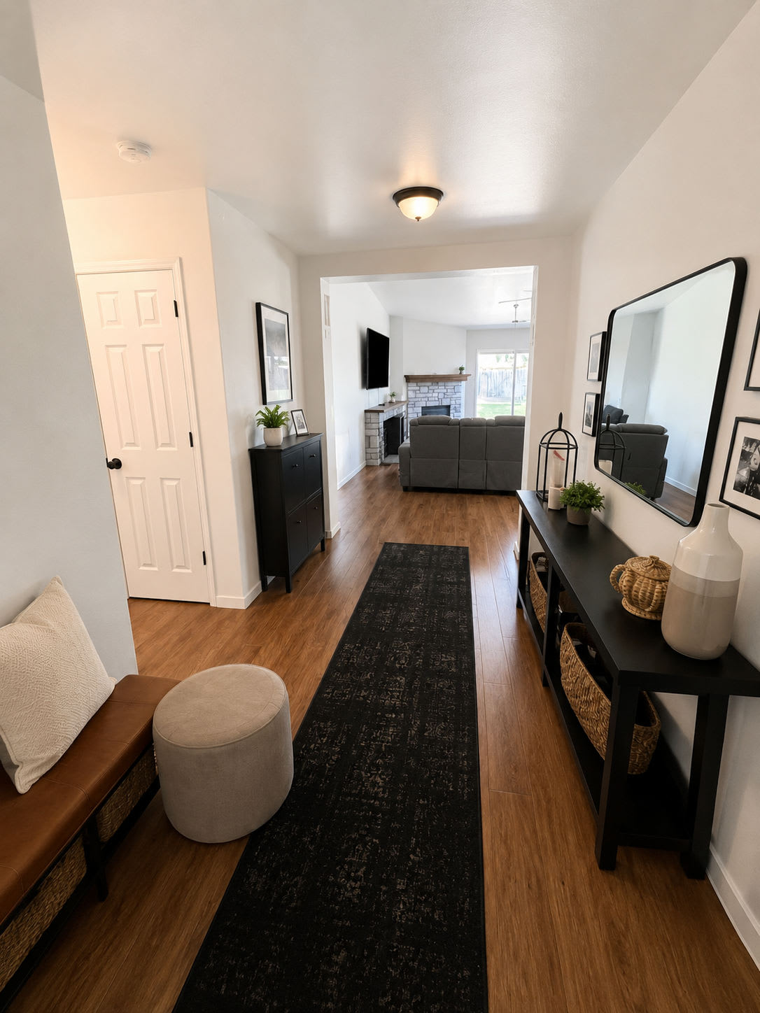 2106 North Vine Circle – photo 2