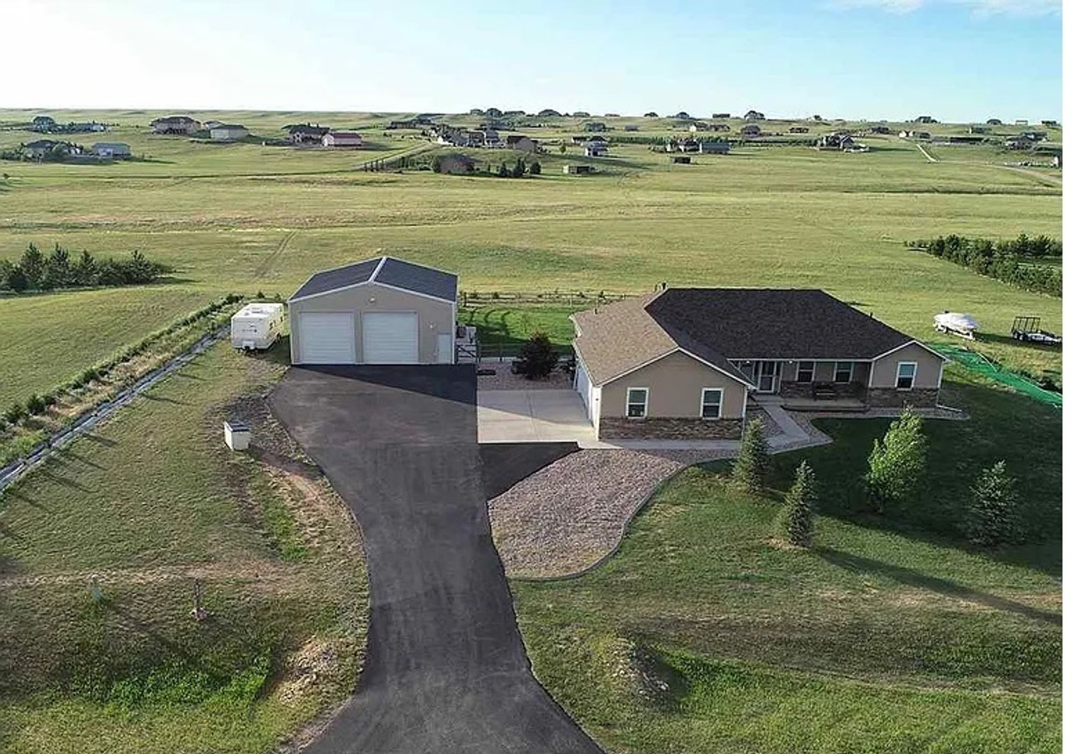House For Lease – photo 1
