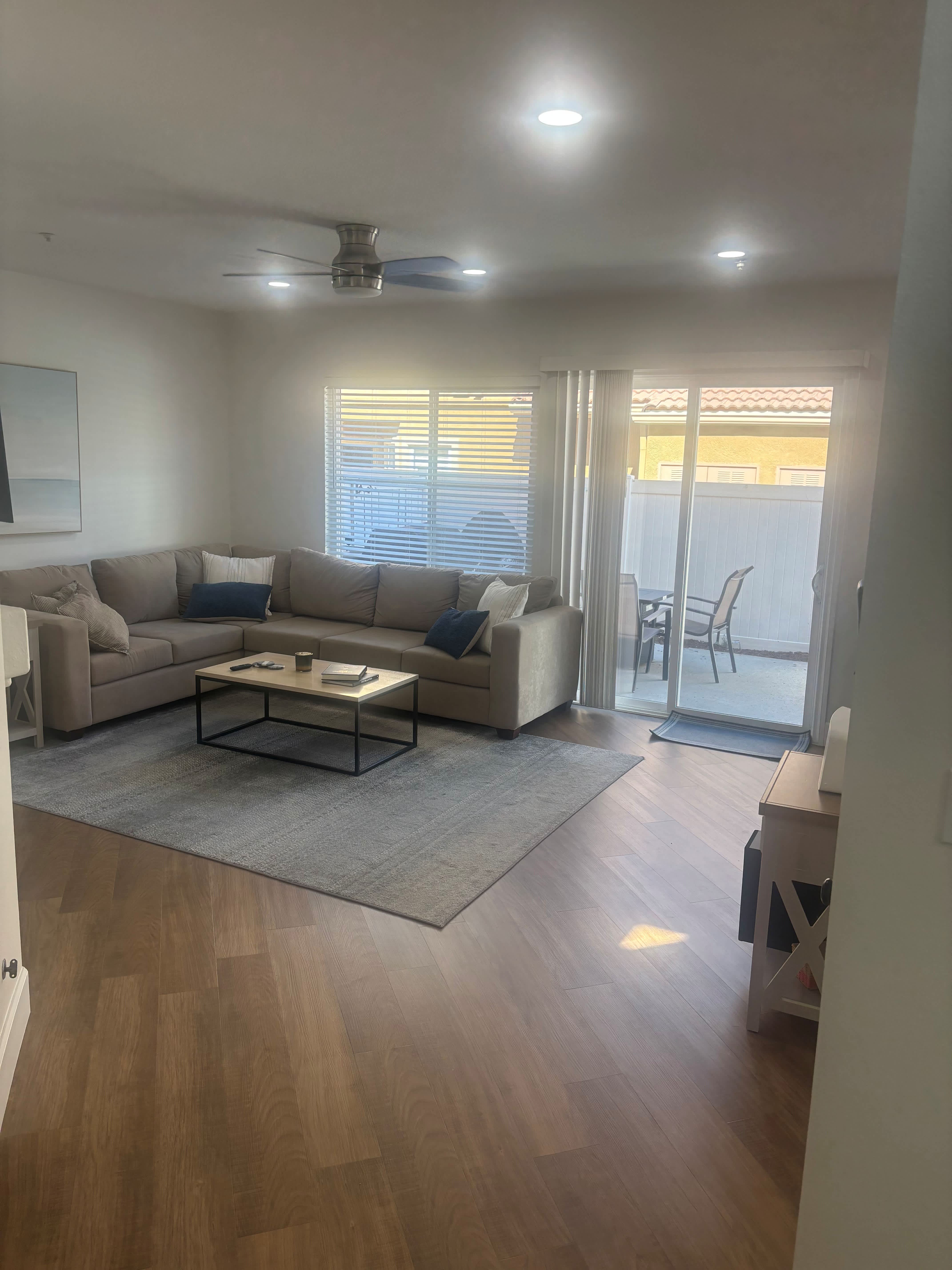 2823 North Naples Court – photo 3