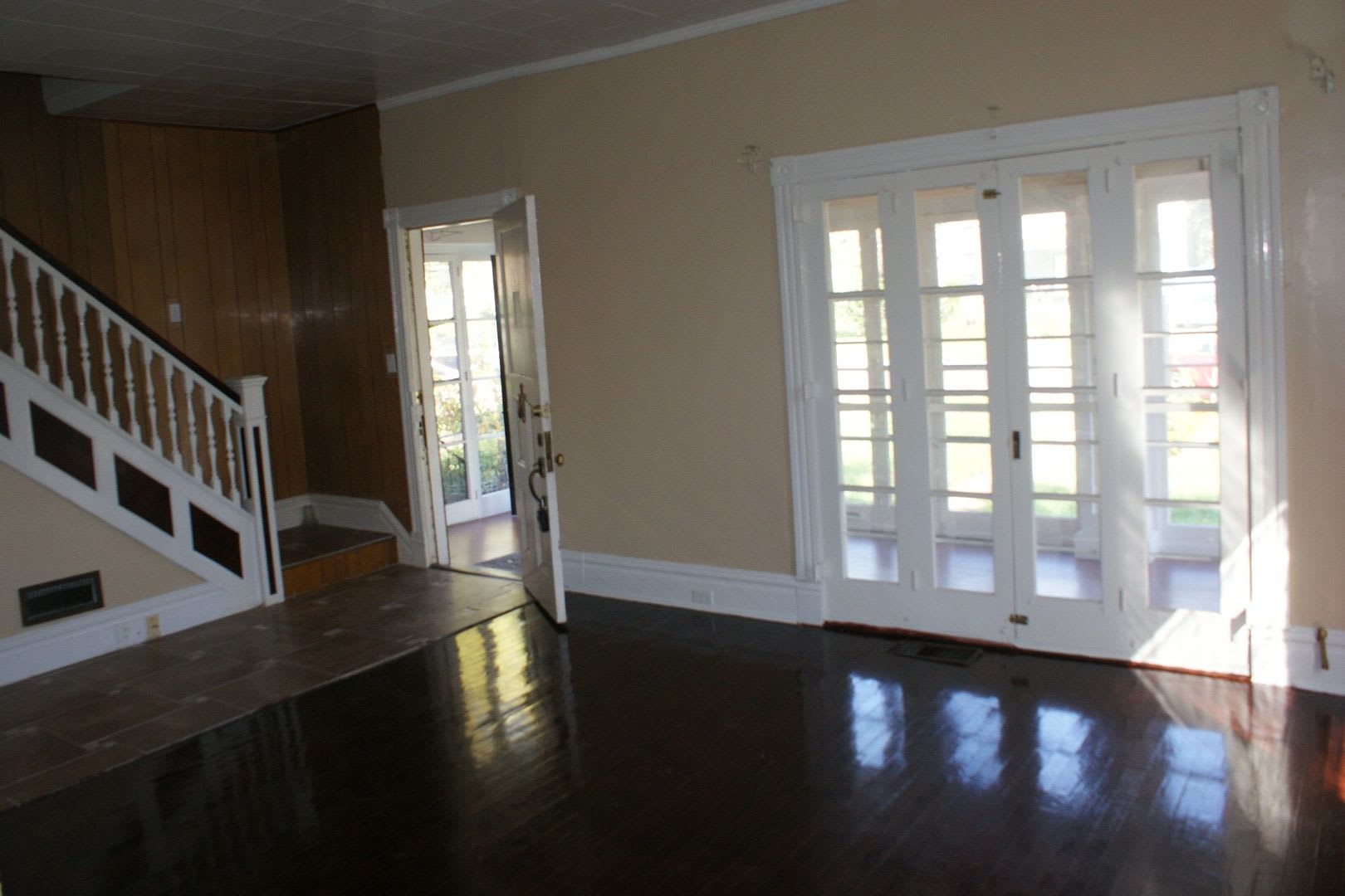 Price Reduction 3 bedroom 2 bath Historic Home in Jennings – photo 2