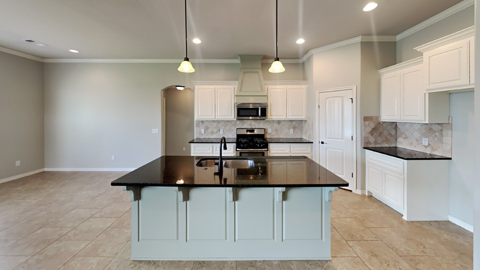 Luxury 4 Bed 3 Bath Home in Piedmont Schools with a 3 Car Garage and Storm Shelter Included – photo 5