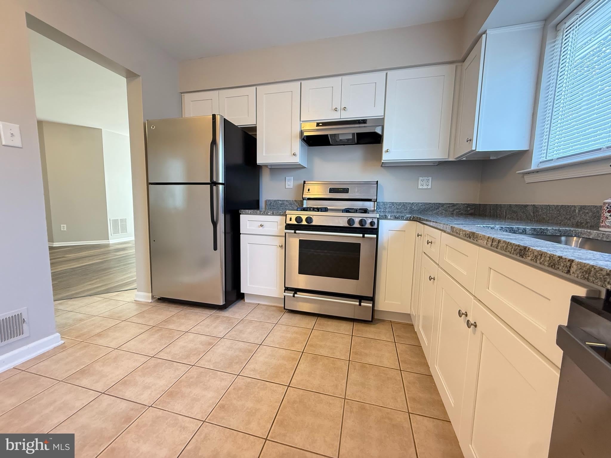 63 HILLCROFT Way – photo 5