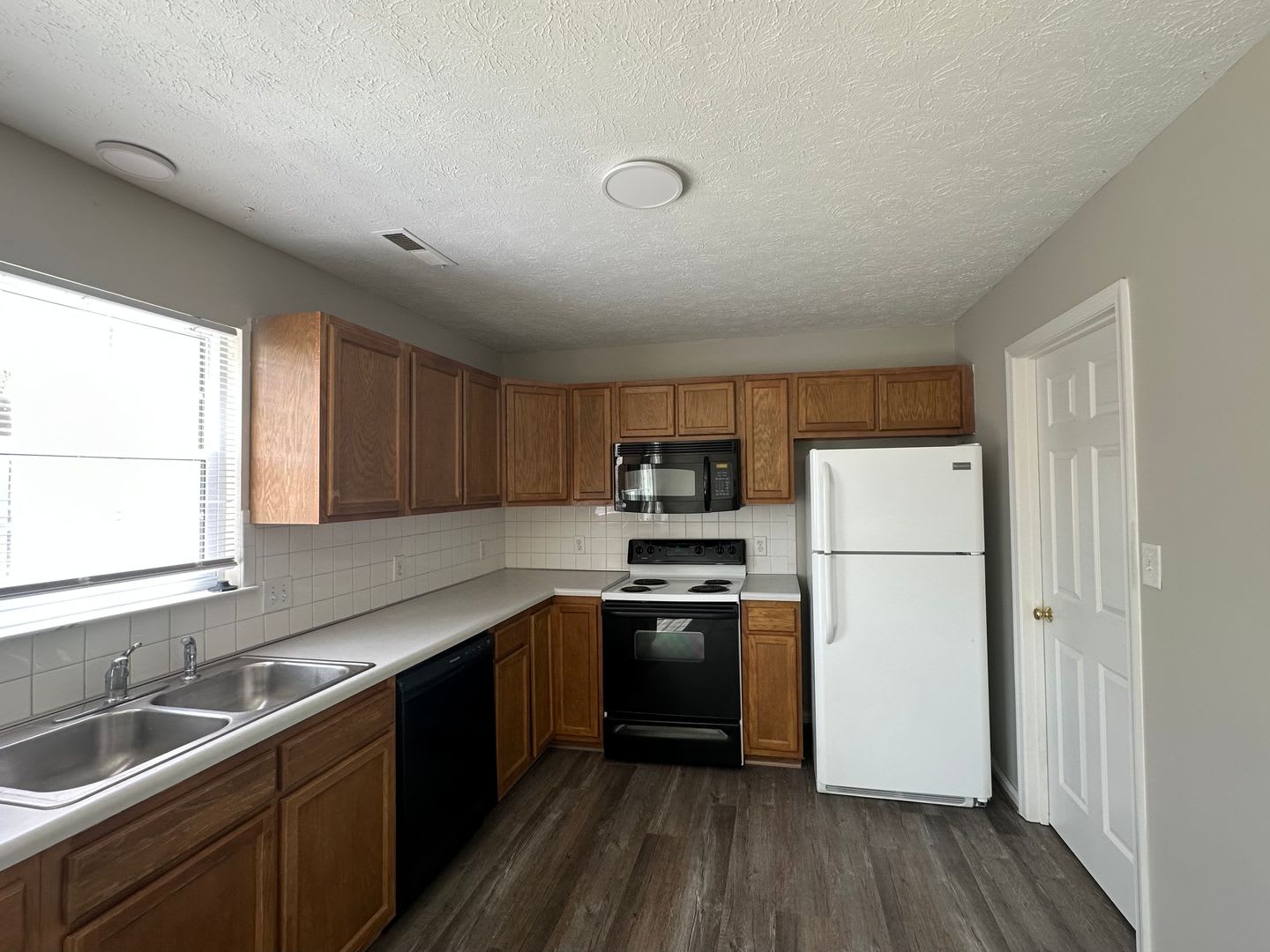 Village at Greenview Townhouse in Campbell County – photo 4