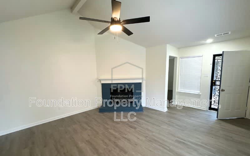 1818 Winship Drive – photo 5