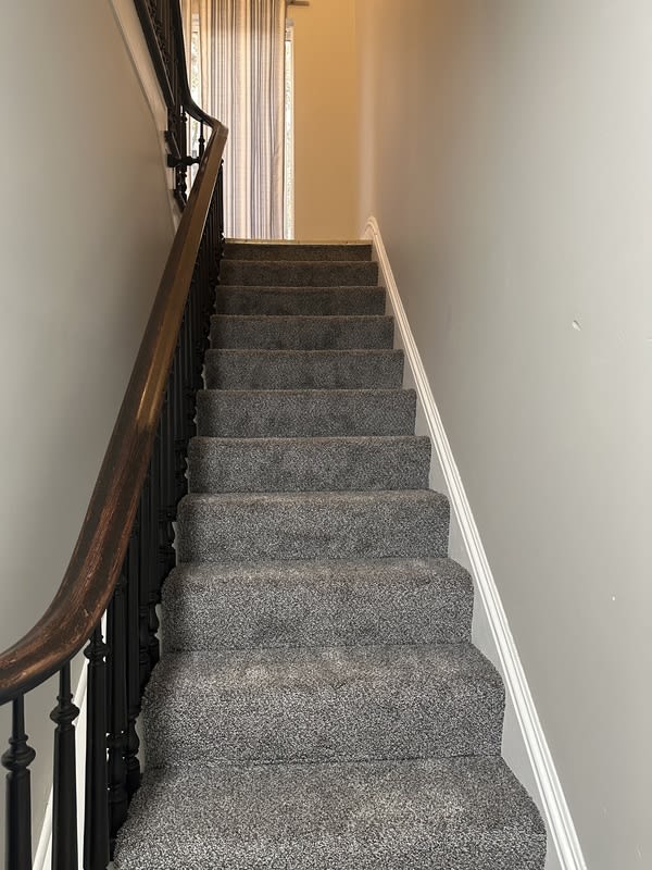 902 State St Apt B – photo 2