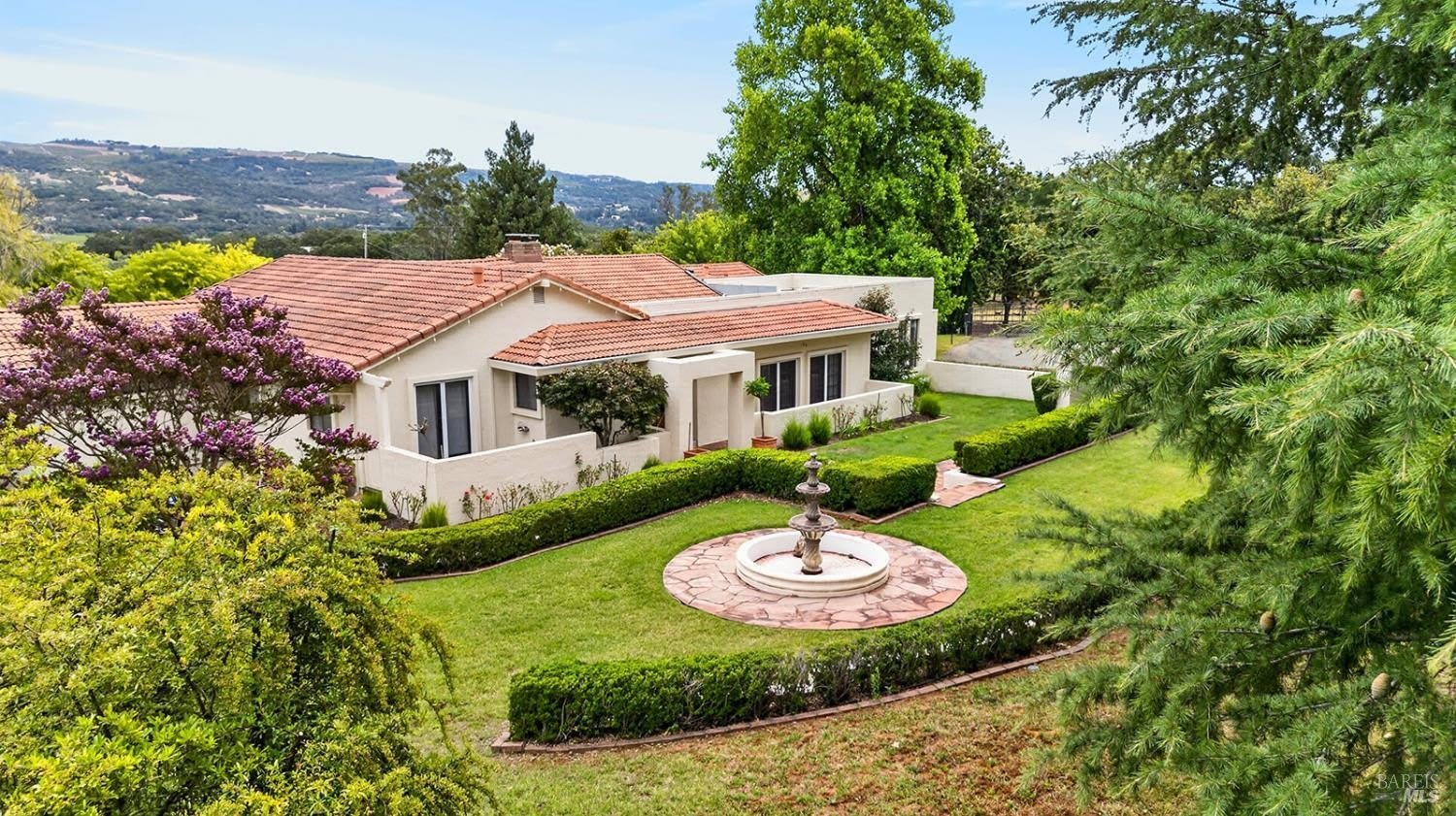 15644 Arnold Drive – photo 2